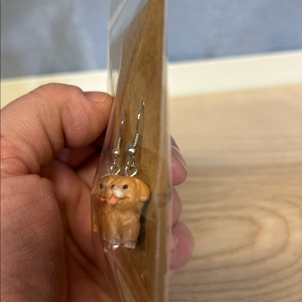 Adorable Tan Dog dangle Earrings - Picture 2 of 2